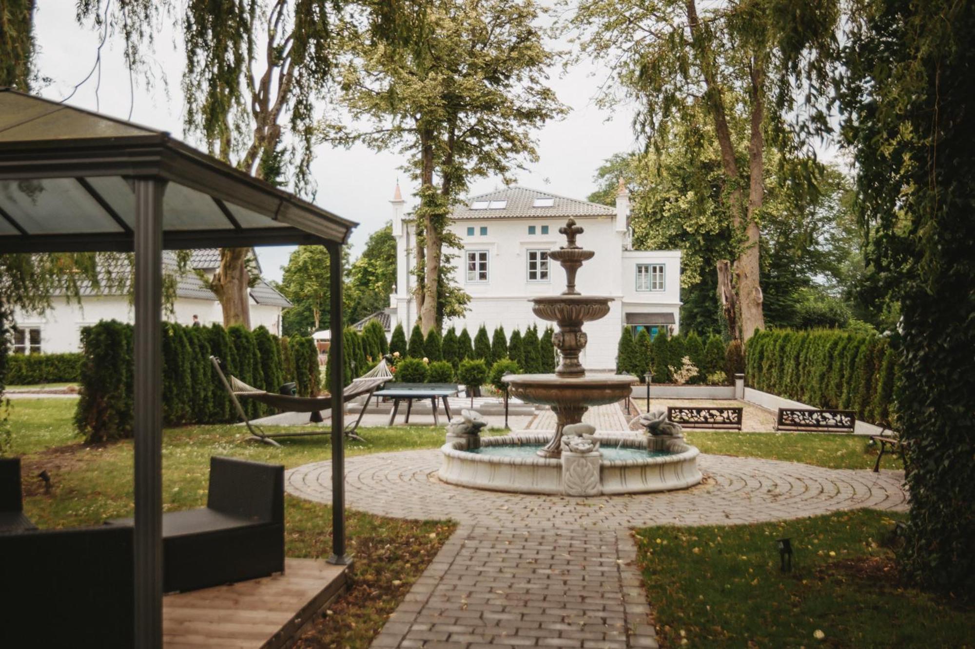 Herrenhaus-henriettenhof * Grömitz